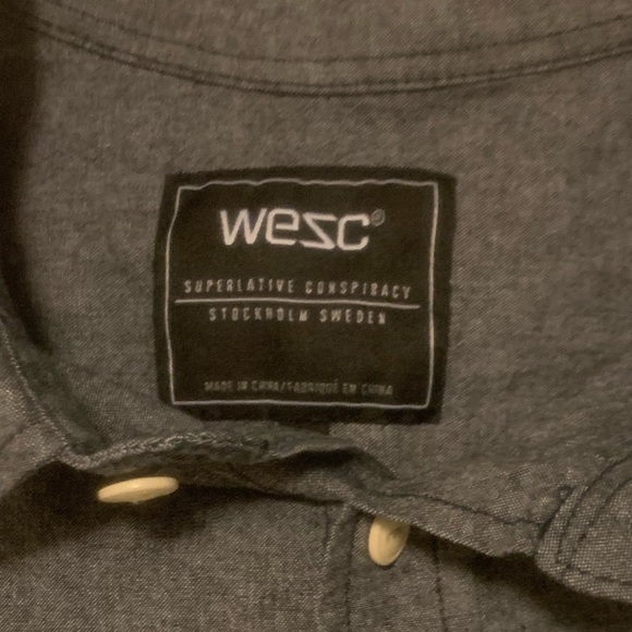 WESC long sleeve shirt - Picture 3 of 3